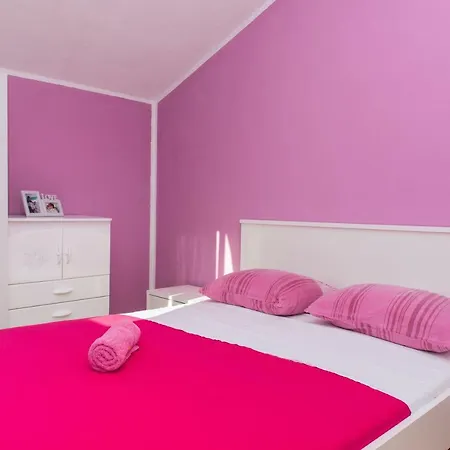 Apartment Apartman Franko