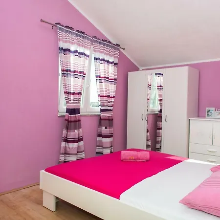 Apartment Apartman Franko