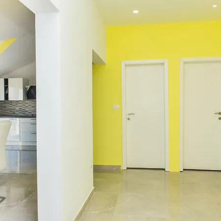 Apartman Franko Apartment Grebastica